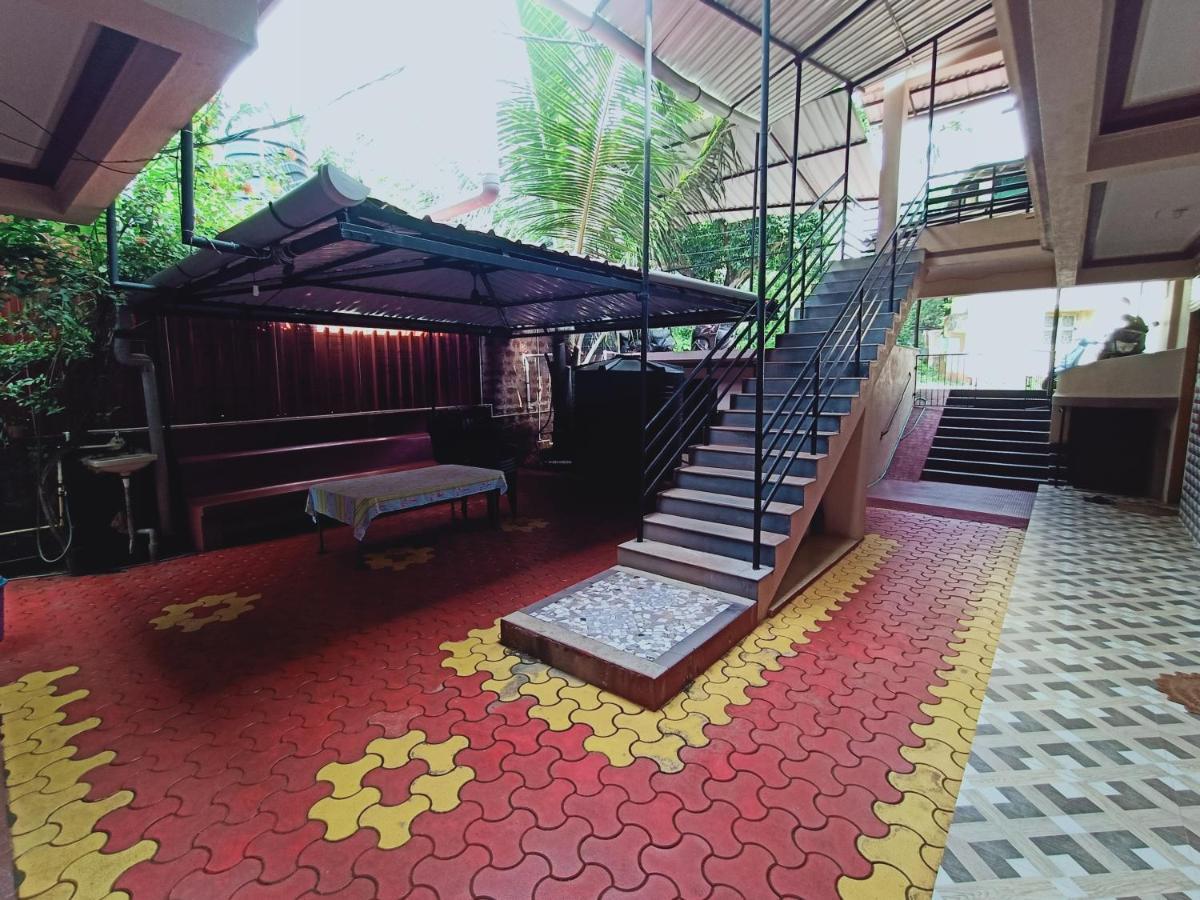Amigo Inn Anjuna Exterior photo